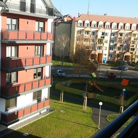Apartament Jack ミエレツ エクステリア 写真